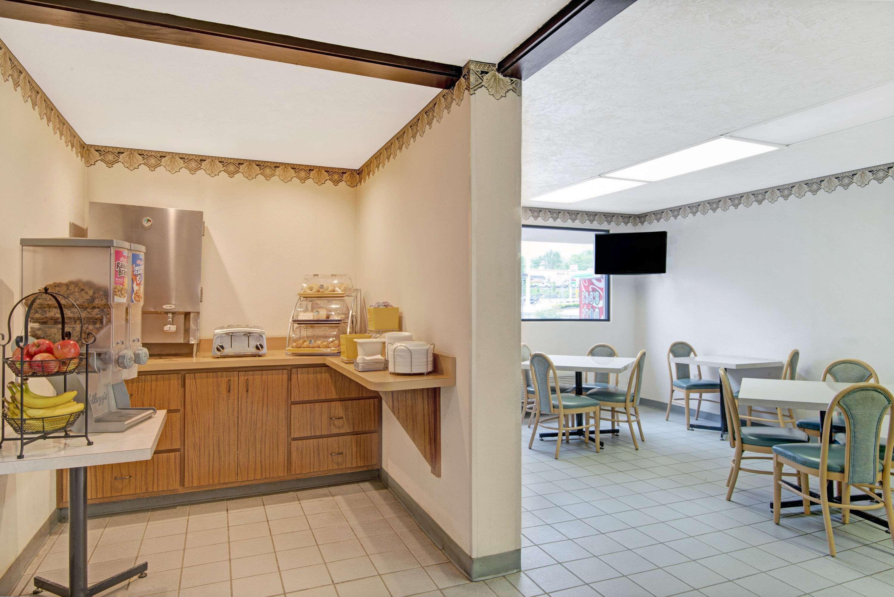 Days Inn By Wyndham Washington Ngoại thất bức ảnh