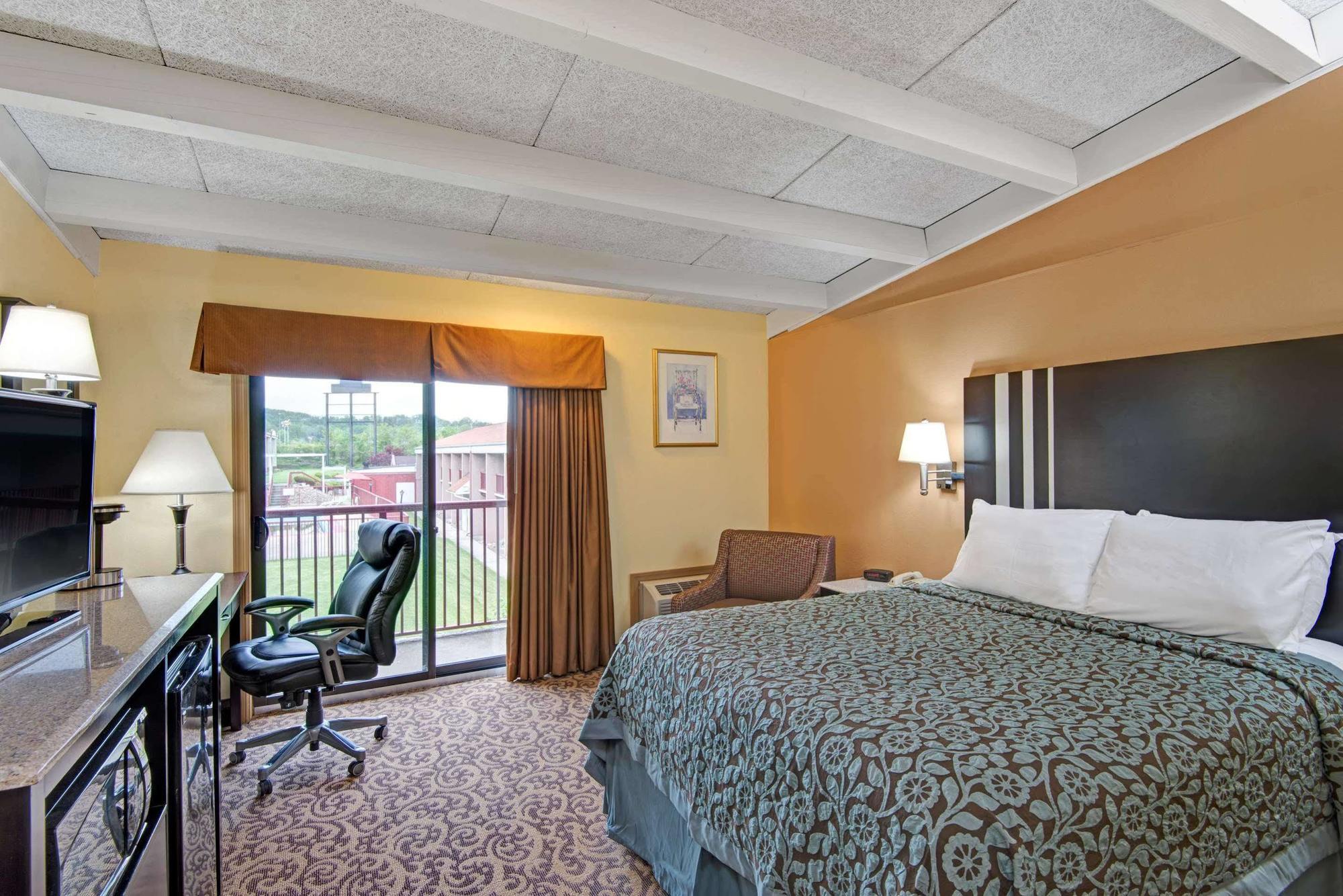 Days Inn By Wyndham Washington Ngoại thất bức ảnh
