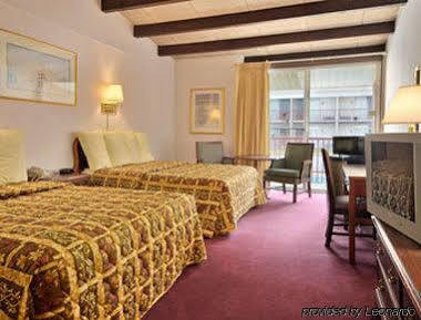 Days Inn By Wyndham Washington Ngoại thất bức ảnh