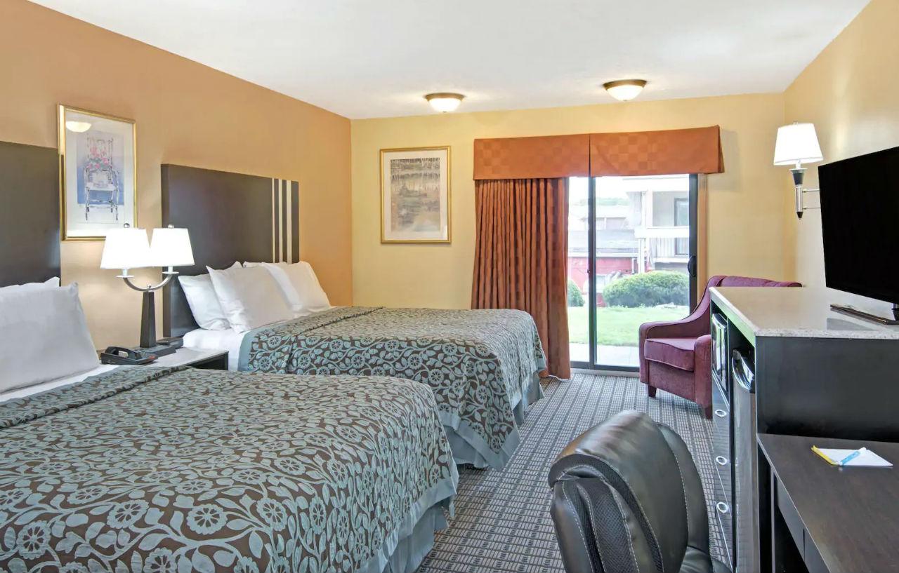 Days Inn By Wyndham Washington Ngoại thất bức ảnh